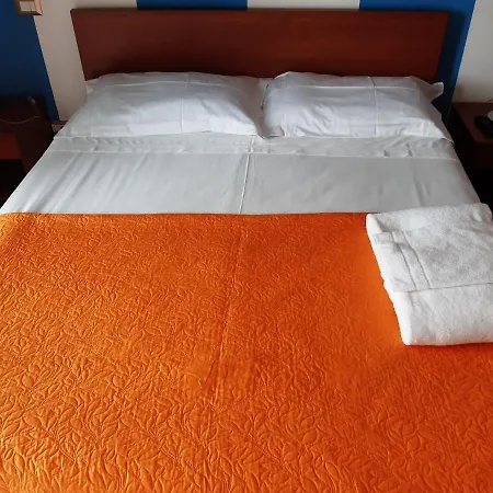 לינה וארוחת בוקר Relais Velata 3*
